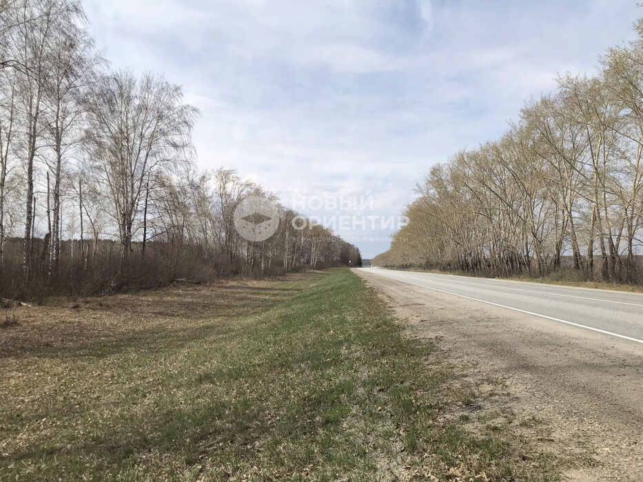 с. Большебрусянское (городской округ Белоярский) - фото земельного участка (1)