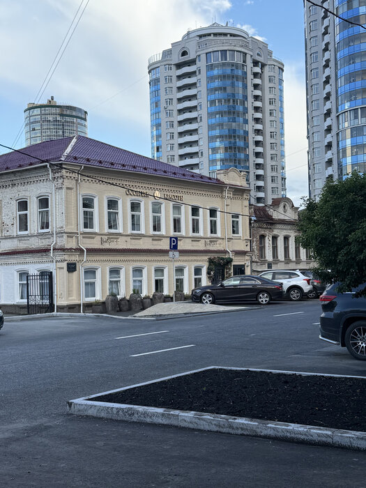 Екатеринбург, ул. Хохрякова, 31 - фото торговой площади (2)