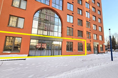 г. Верхняя Пышма, ул. Александра Козицына, 9 (городской округ Верхняя Пышма) - фото торговой площади