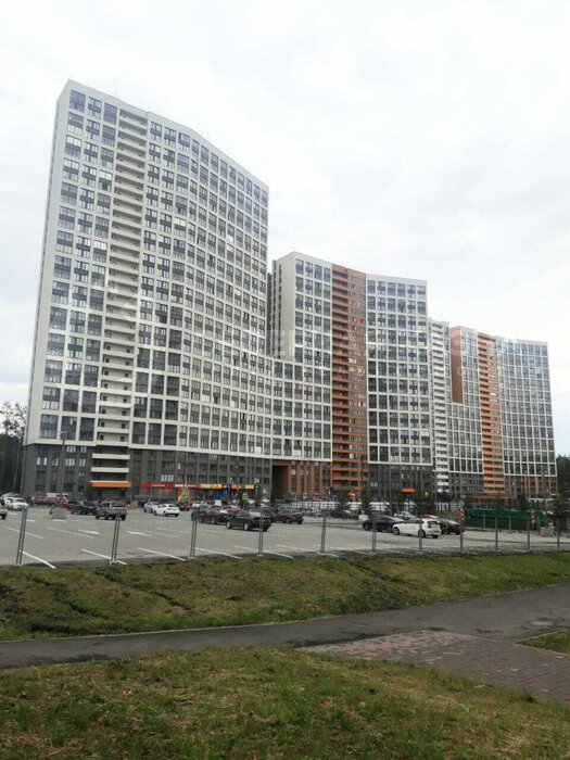 Екатеринбург, ул. микрорайон Светлый, 5 (Уктус) - фото квартиры (1)