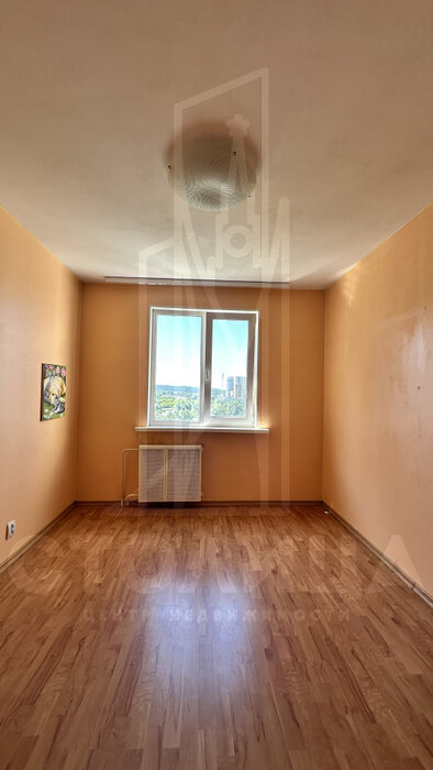Екатеринбург, ул. Крауля, 86 (ВИЗ) - фото квартиры (1)