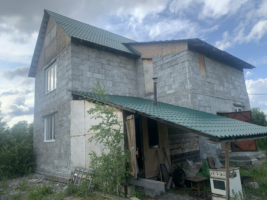 Екатеринбург, ул. Редколесья, 87л (Горный щит) - фото коттеджа (2)