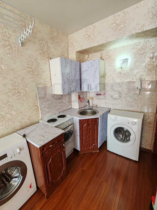 Екатеринбург, ул. Космонавтов, 52Б (Эльмаш) - фото комнаты (3)