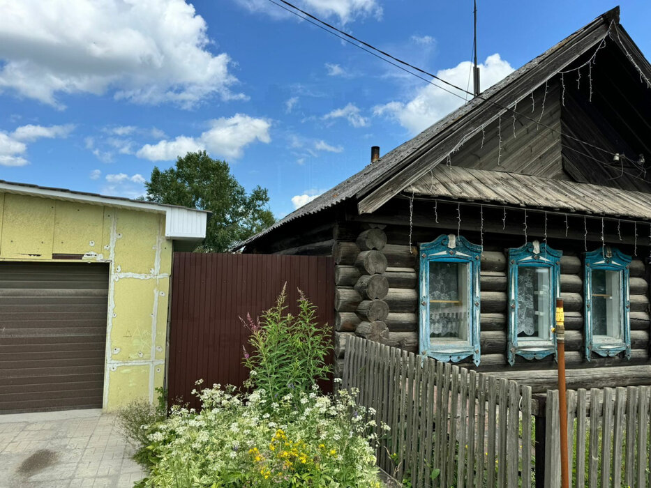 г. Артемовский, ул. Коммуны, 55 (городской округ Артемовский) - фото дома (1)