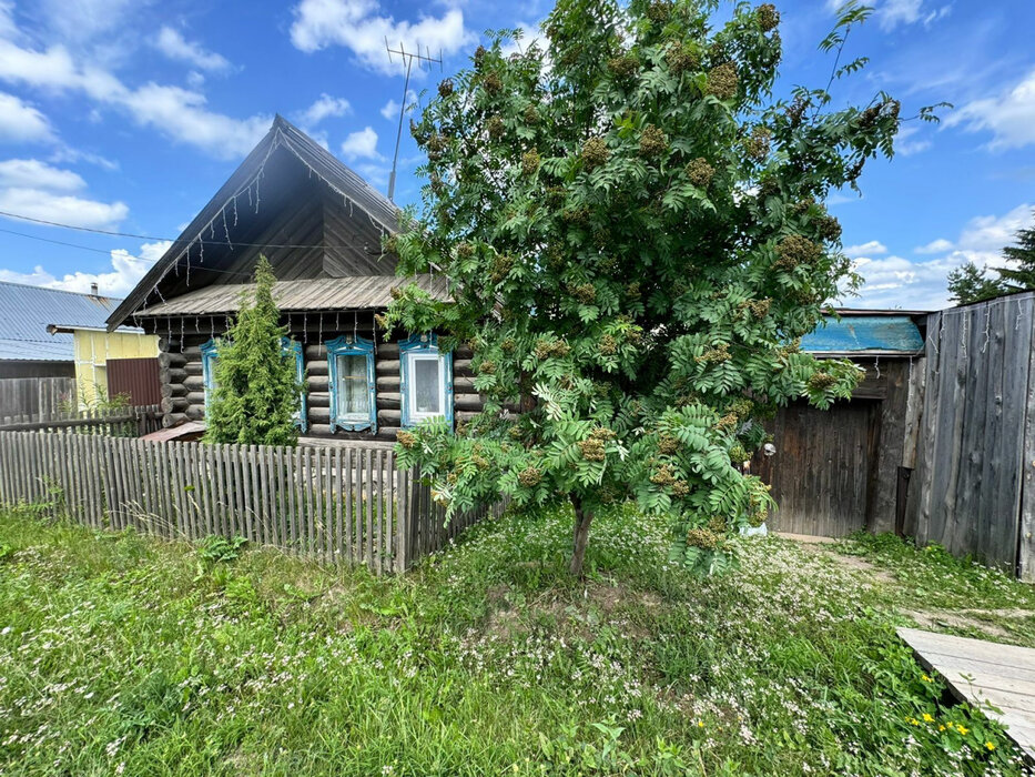 г. Артемовский, ул. Коммуны, 55 (городской округ Артемовский) - фото дома (4)