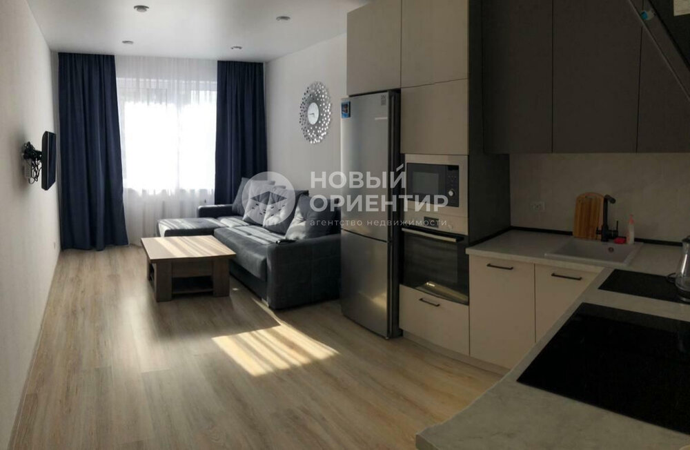 Екатеринбург, ул. Цвиллинга, 8 (Автовокзал) - фото квартиры (3)