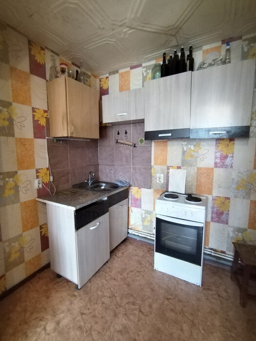 г. Ревда, ул. Карла Либкнехта, 33 (городской округ Ревда) - фото комнаты (2)