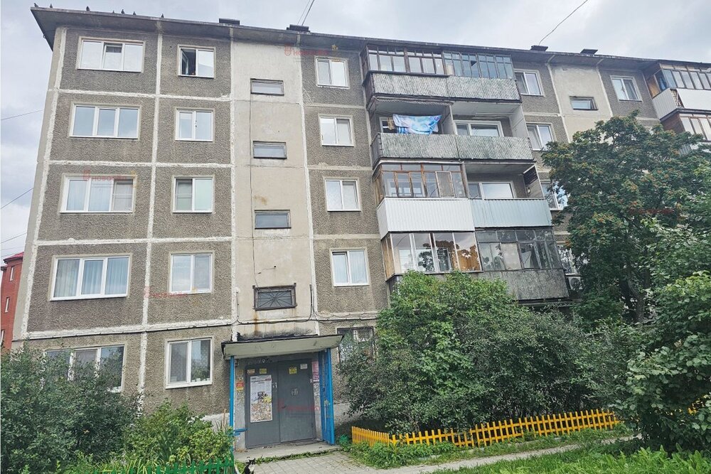 г. Среднеуральск, ул. Калинина, 4а (городской округ Среднеуральск) - фото квартиры (2)