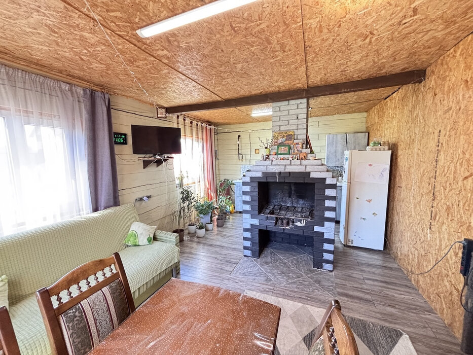 п. Становая, ул. Янтарная, 5 (городской округ Березовский) - фото дома (7)