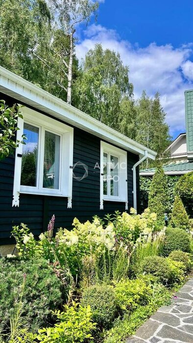 Екатеринбург, ул. Полесье, 73 (Медный) - фото дома (2)