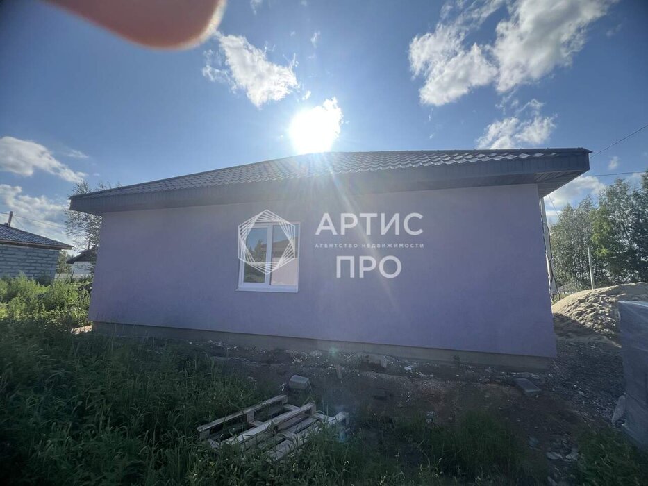 Екатеринбург, ул. 12-й Кианитовый, 1К (Полеводство) - фото дома (2)