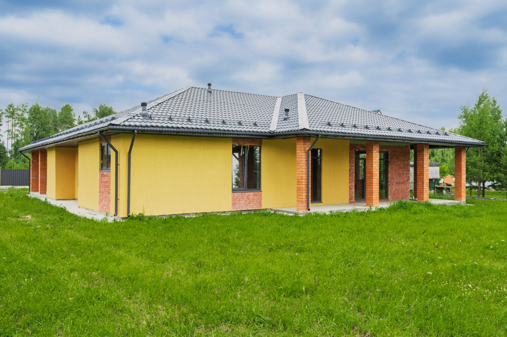 к.п. Лукоморье, ул. Полевая, 78 (городской округ Сысертский, с. Щелкун) - фото дома (1)