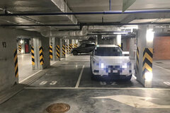 Екатеринбург, ул. Азина, 31 (Центр) - фото гаража