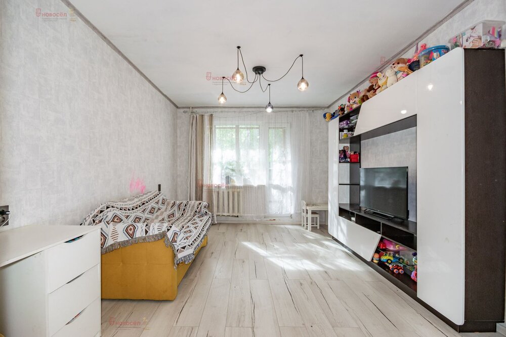 Екатеринбург, ул. Буторина, 7 (Шарташский рынок) - фото квартиры (3)