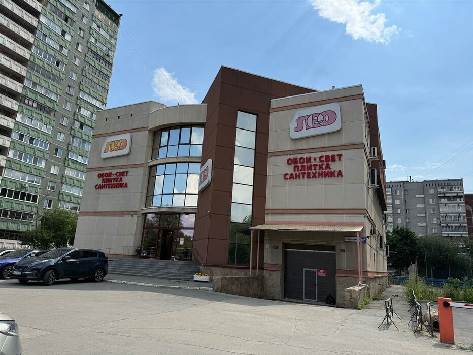 Екатеринбург, ул. Владимира Высоцкого, 28Б (ЖБИ) - фото здания (1)