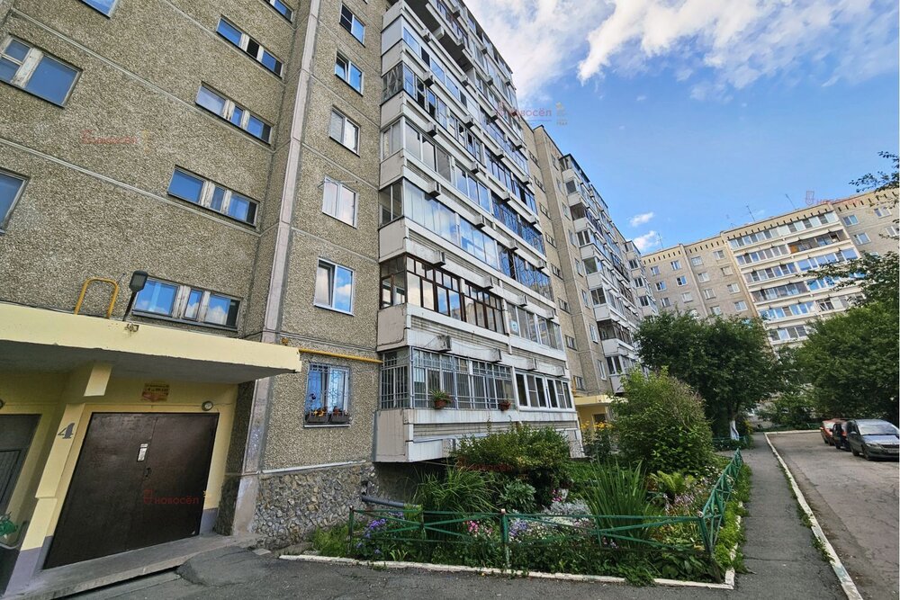 Екатеринбург, ул. Латвийская, 45 (Компрессорный) - фото квартиры (2)