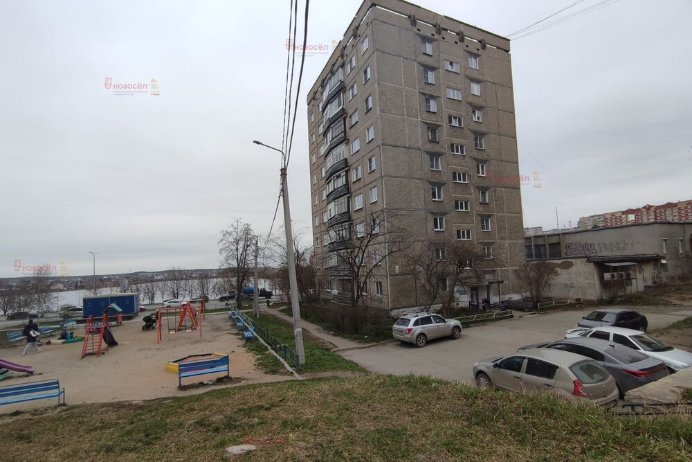г. Первоуральск, ул. Ленина, 23 (городской округ Первоуральск) - фото квартиры (2)