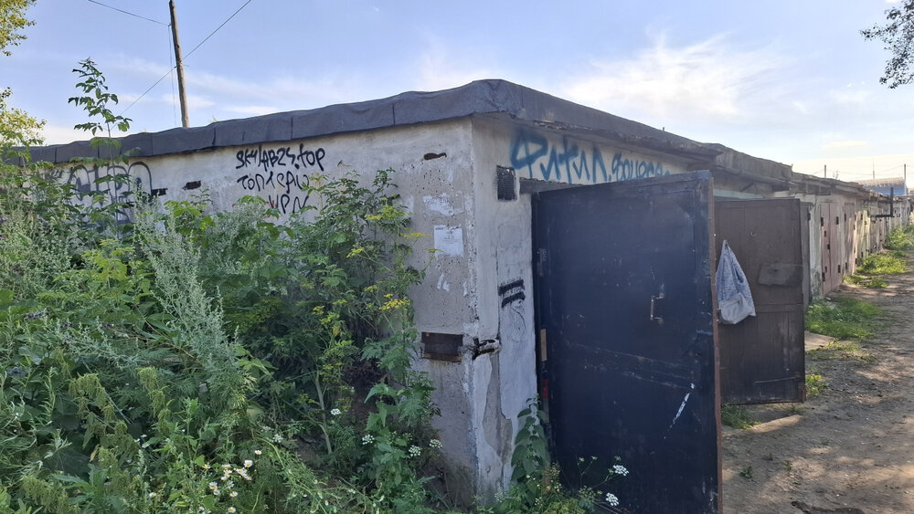 г. Верхняя Пышма, ул. Феофанова .ГСК №30,   (городской округ Верхняя Пышма) - фото гаража (1)