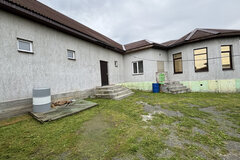 поселок городского типа Белоярский, ул. Горького, 10 (городской округ Белоярский) - фото дома