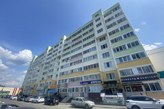 г. Арамиль, ул. 1 Мая, 69 (городской округ Арамильский) - фото квартиры