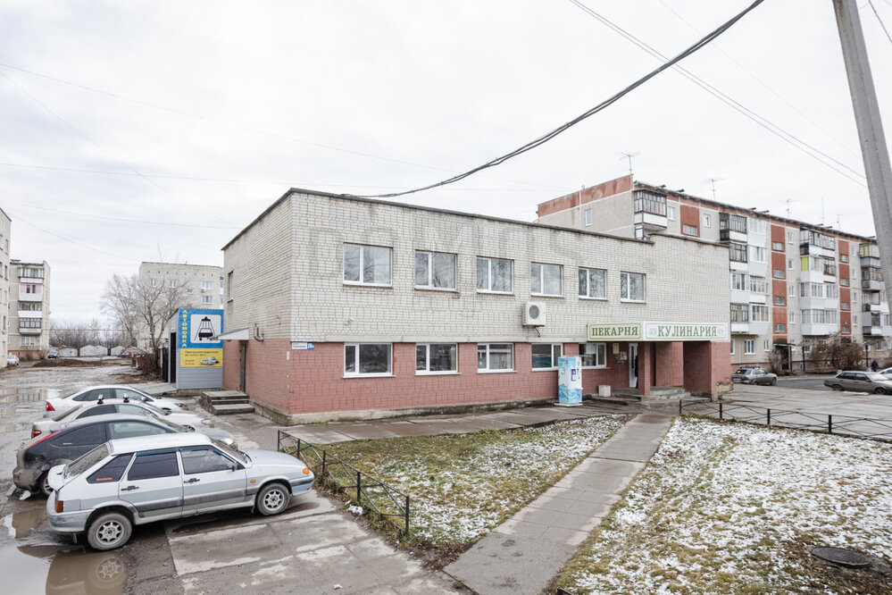 г. Каменск-Уральский, ул. п. Первомайский, 25а (городской округ Каменский) - фото торговой площади (5)