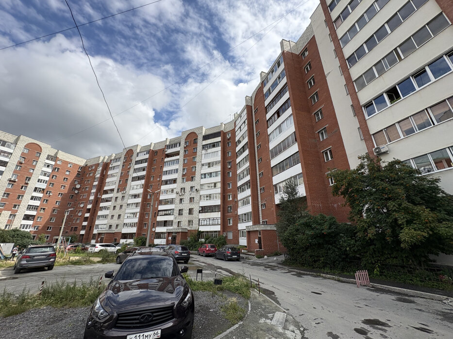 Екатеринбург, ул. Фурманова, 125 (Юго-Западный) - фото квартиры (1)