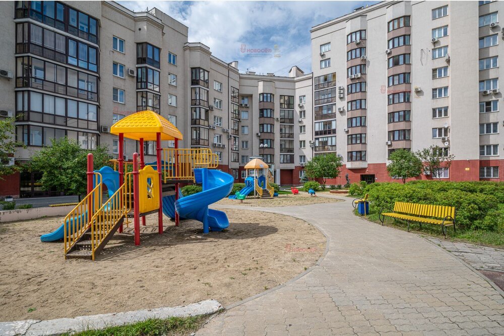 Екатеринбург, ул. Сакко и Ванцетти, 47 (Центр) - фото квартиры (2)