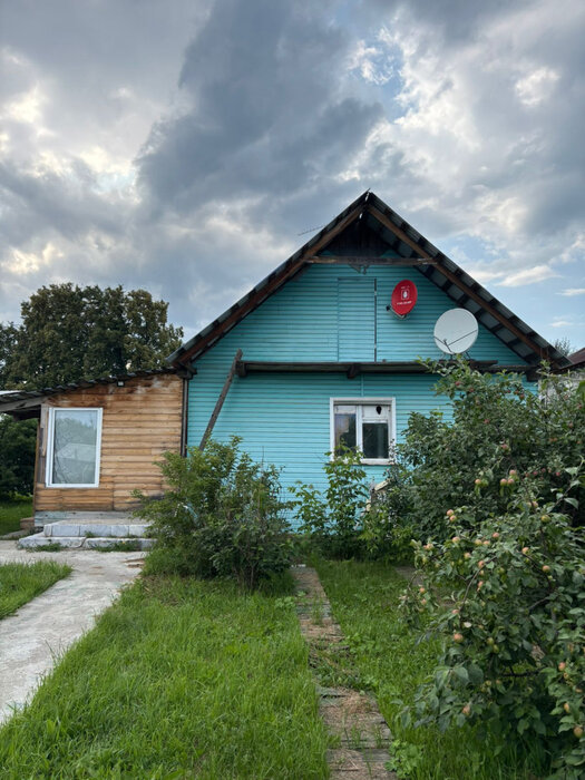 п. Ключевск, ул. Заводская, 32 (городской округ Березовский) - фото дома (2)
