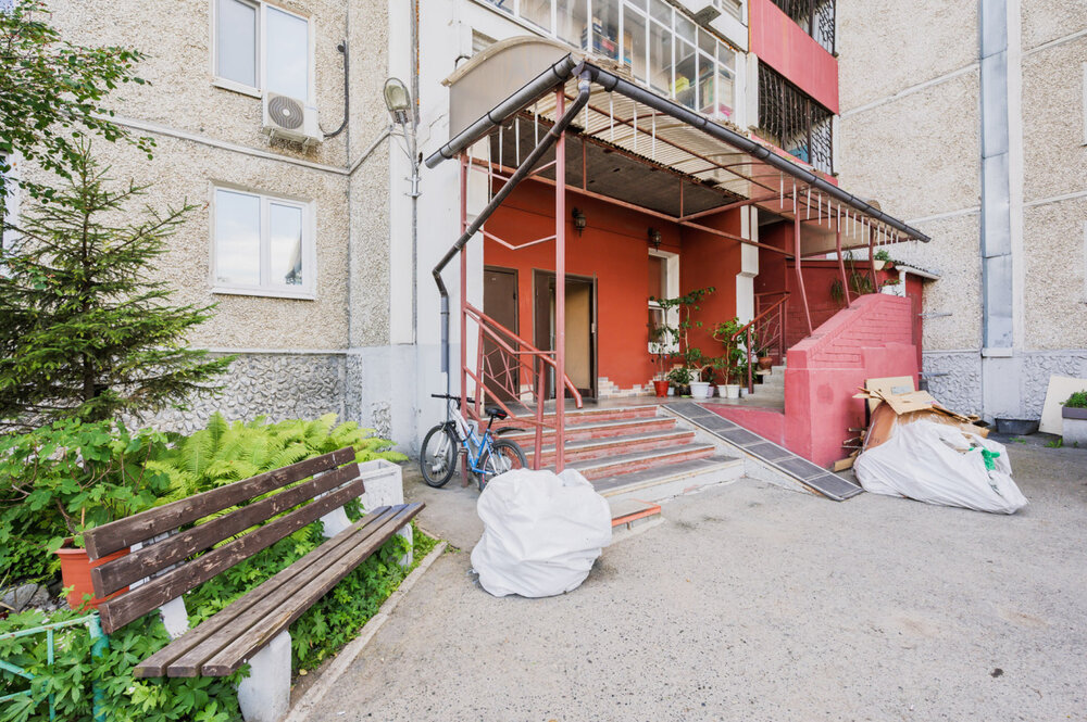 Екатеринбург, ул. Сиреневый, 18 (ЖБИ) - фото квартиры (8)