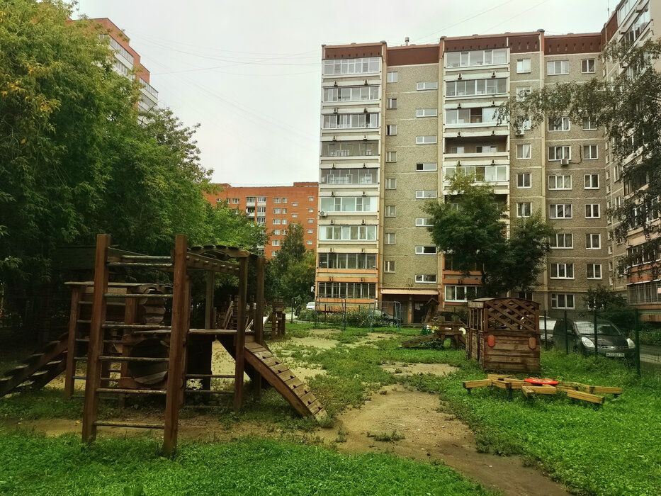 Екатеринбург, ул. Боровая, 21А (Пионерский) - фото квартиры (1)