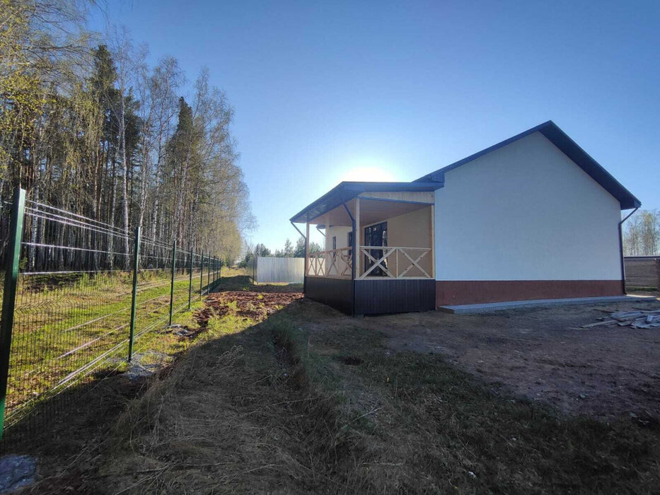 с. Мезенское, ул. Клубничная,   (городской округ Заречный) - фото дома (8)