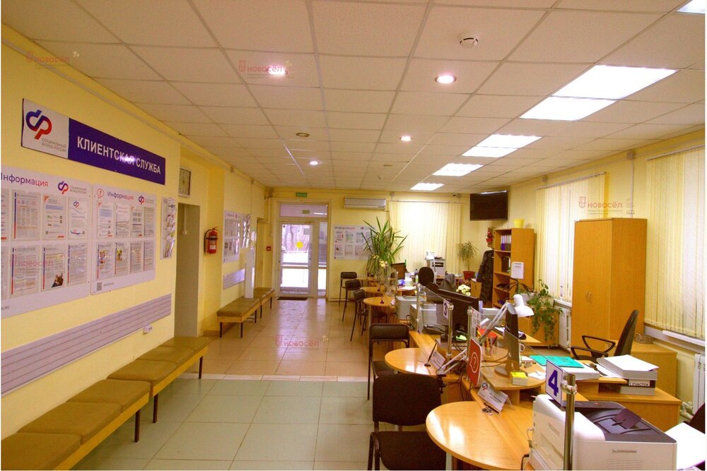 г. Богданович, ул. Ленина, 20 (городской округ Богданович) - фото офисного помещения (4)