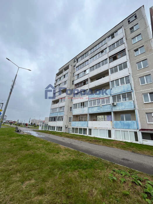 г. Каменск-Уральский, ул. Кутузова, 27 (городской округ Каменский) - фото квартиры (1)