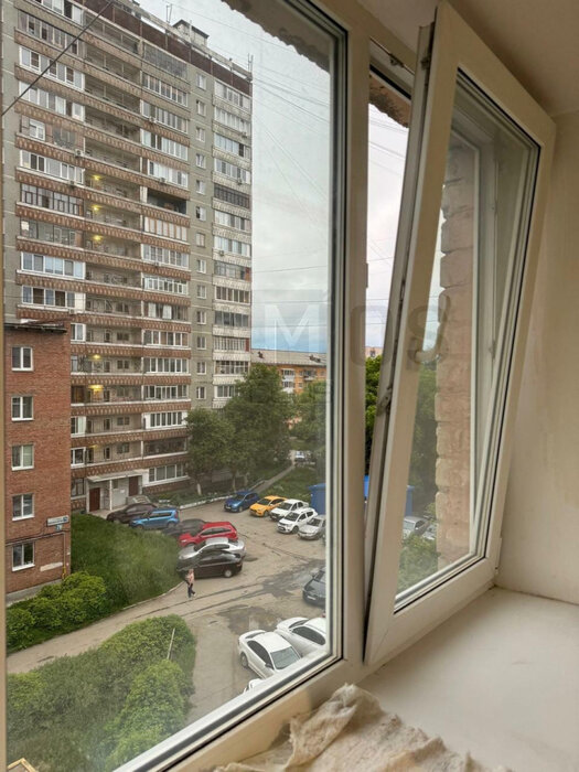 Екатеринбург, ул. Космонавтов, 78а (Эльмаш) - фото комнаты (1)