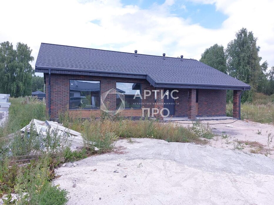 с. Кадниково, ул. Врубеля, 4 (городской округ Сысертский) - фото дома (1)
