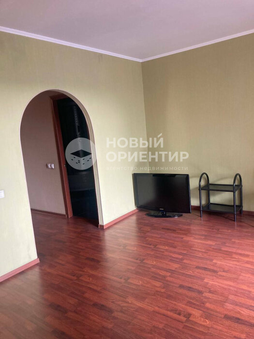 Екатеринбург, ул. Академика Бардина, 48А (Юго-Западный) - фото квартиры (1)