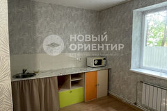 Екатеринбург, ул. Молодежи, 48 (Уралмаш) - фото квартиры