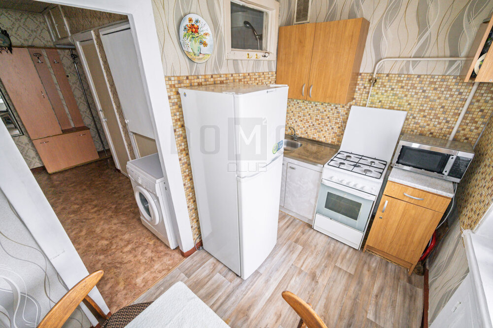 Екатеринбург, ул. Гурзуфская, 22 (Юго-Западный) - фото квартиры (1)