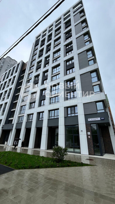 Екатеринбург, ул. Татищева, 102 (ВИЗ) - фото торговой площади (1)