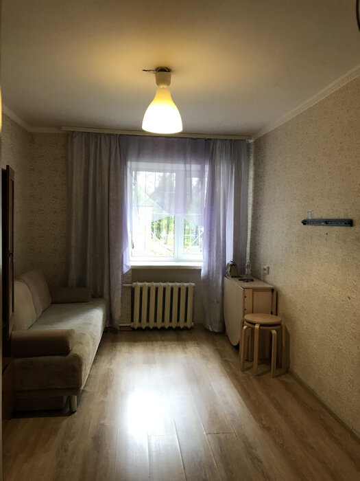 Екатеринбург, ул. Крылова, 24а (ВИЗ) - фото комнаты (1)