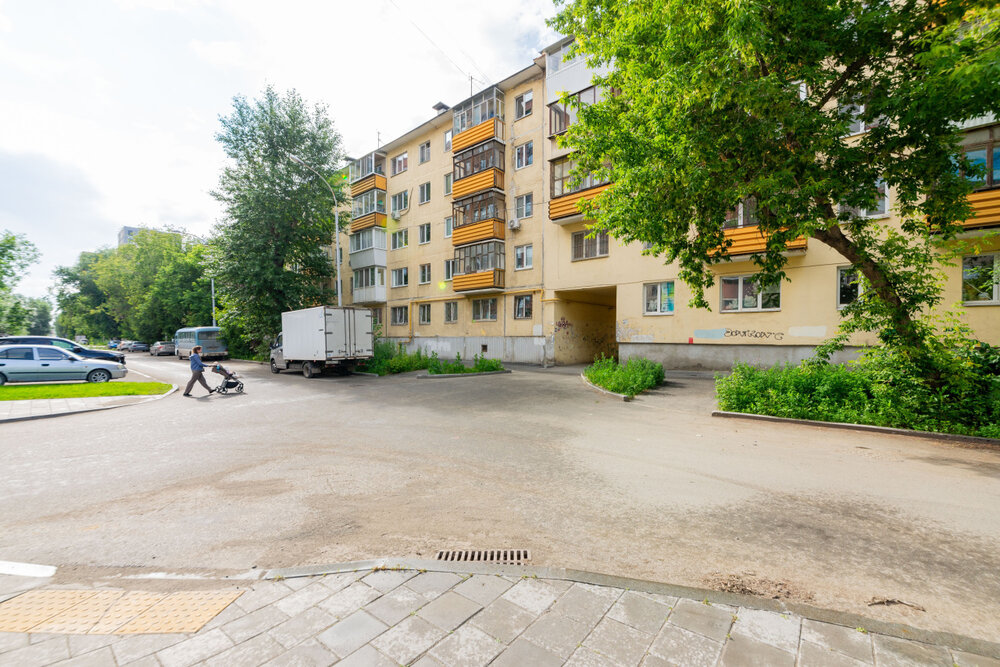 Екатеринбург, ул. Онежская, 9 (Автовокзал) - фото квартиры (1)