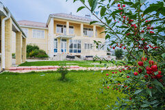 п. Прохладный, ул. Рубиновая, 22 (городской округ Белоярский) - фото коттеджа