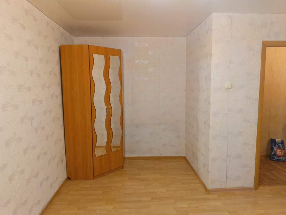 г. Каменск-Уральский, ул. Мичурина, 24 (городской округ Каменский) - фото квартиры (5)