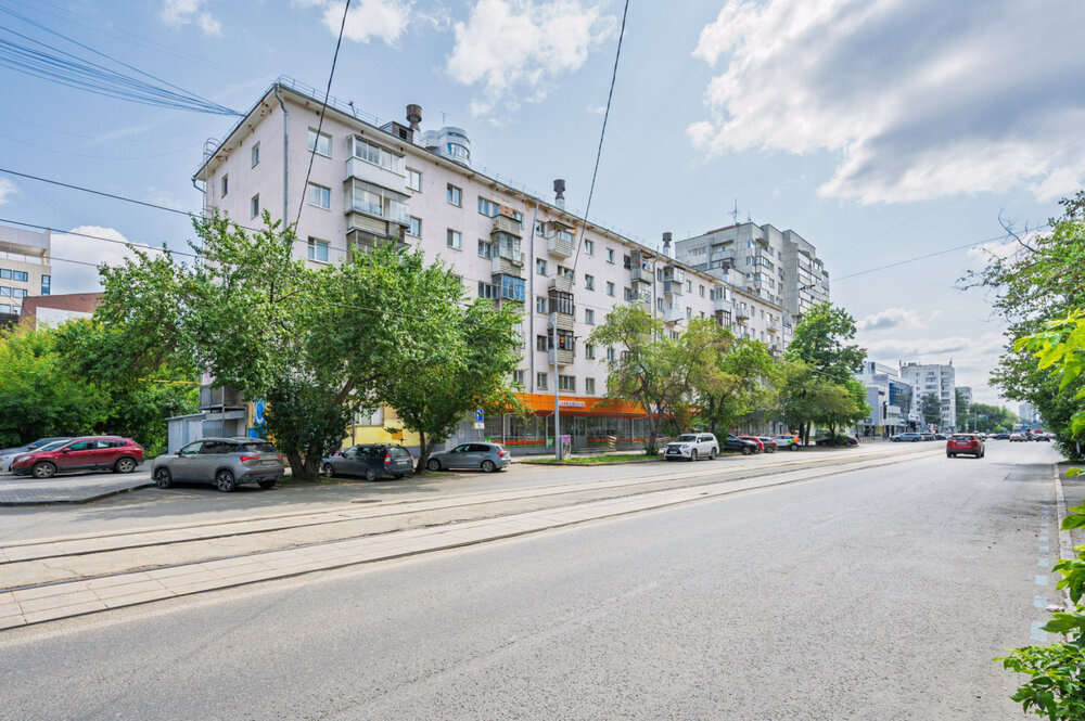 Екатеринбург, ул. Луначарского, 135 (Центр) - фото квартиры (2)