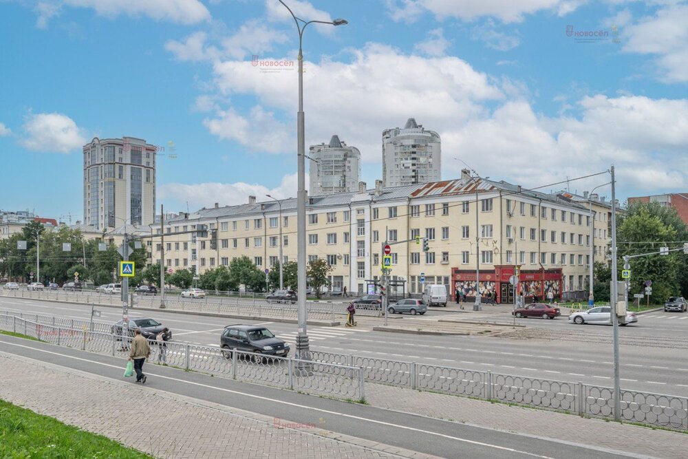 Екатеринбург, ул. Челюскинцев, 60 (Центр) - фото квартиры (2)
