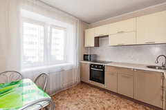 г. Арамиль, ул. 1 Мая, 71а (городской округ Арамильский) - фото квартиры