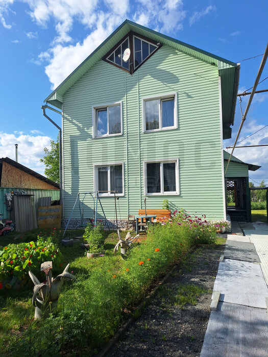 п. Большой Исток, ул. Трудовая, 11 (городской округ Сысертский) - фото дома (3)