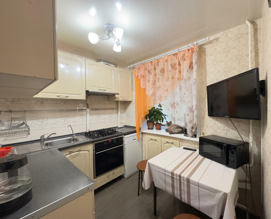 Екатеринбург, ул. Краснофлотцев, 43 (Эльмаш) - фото квартиры (2)