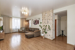 Екатеринбург, ул. Машиностроителей, 10 (Уралмаш) - фото квартиры