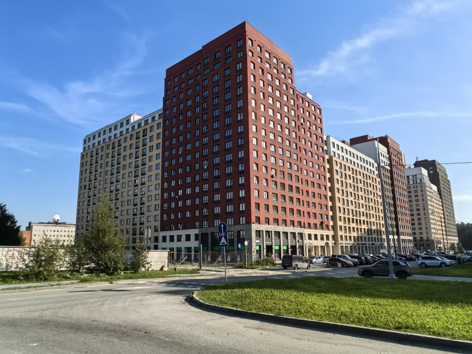 Екатеринбург, ул. Краснолесья, 10/6 (УНЦ) - фото квартиры (1)